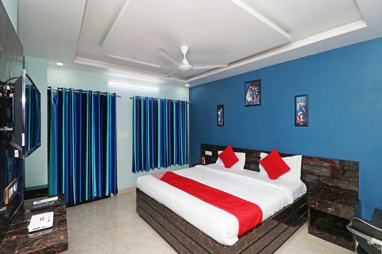Oyo 26803 Hotel City Inn Faizabad Exterior photo